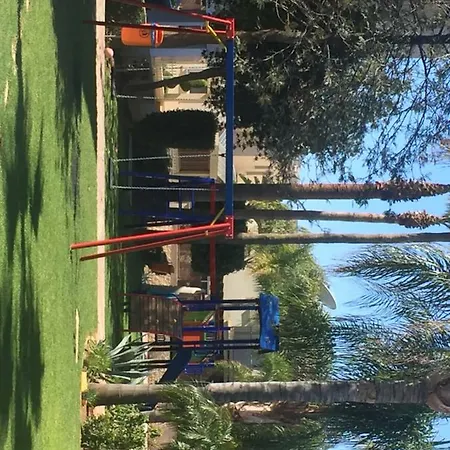 Messogios Shore Habitat דירה לימסול